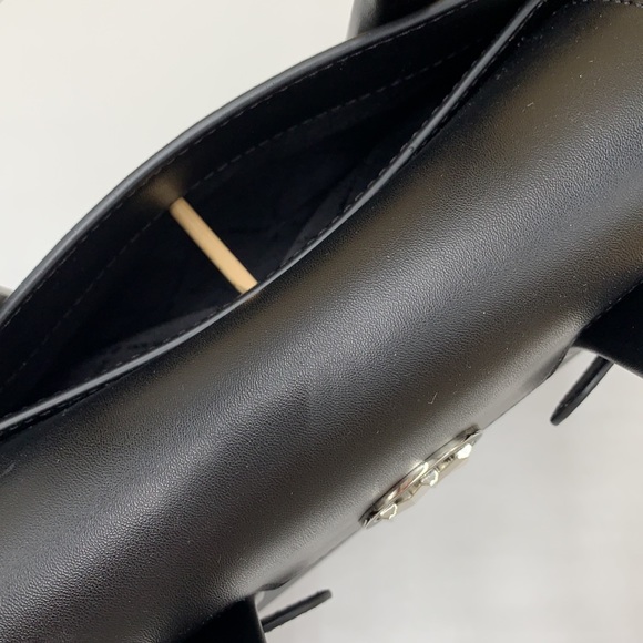 MICHAEL KORS Carmen Medium Flap Saffiano Leather Belted Satchel Black color - Picture 12 of 16